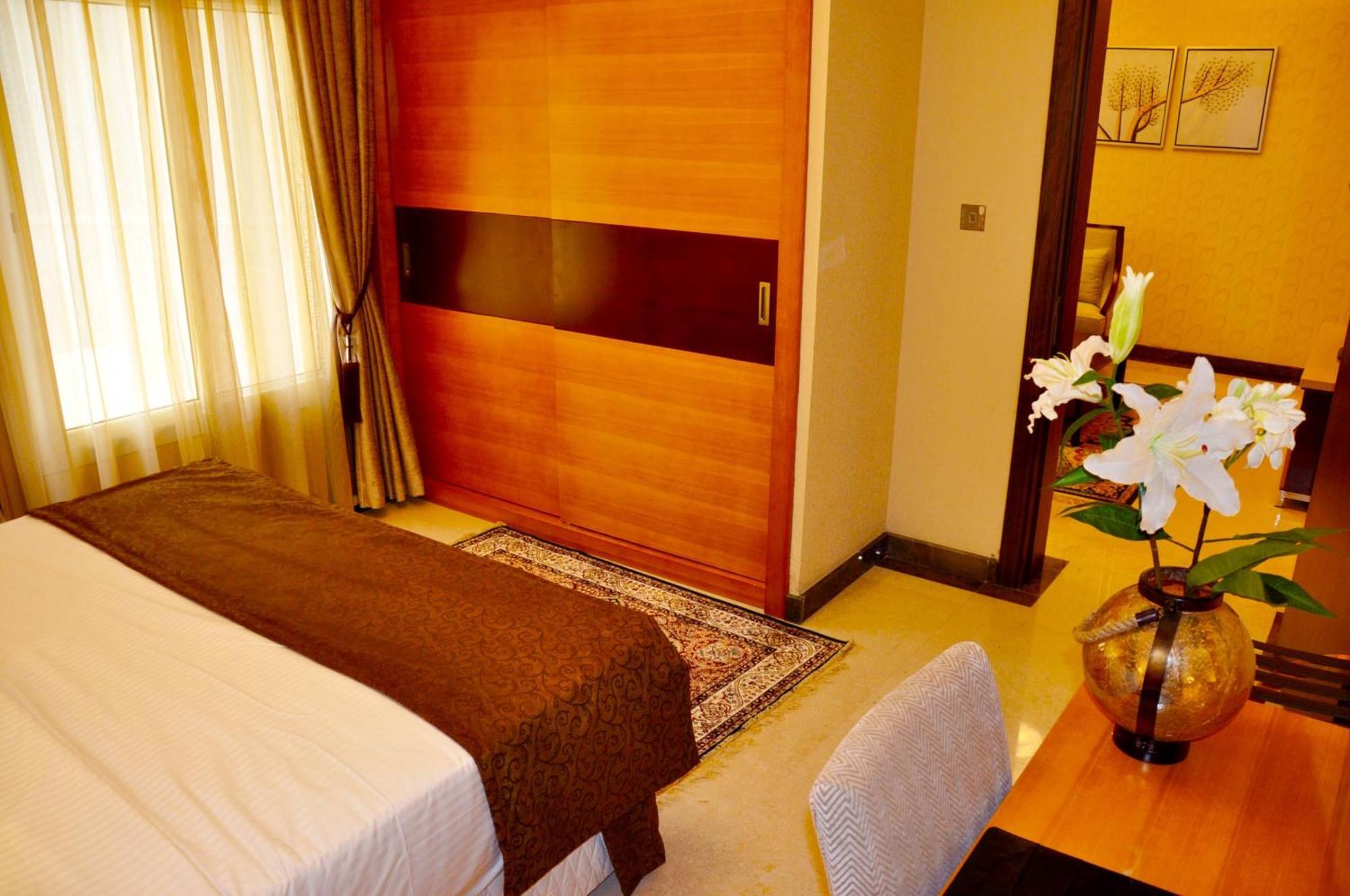 Asherij Hotel Doha Quarto foto